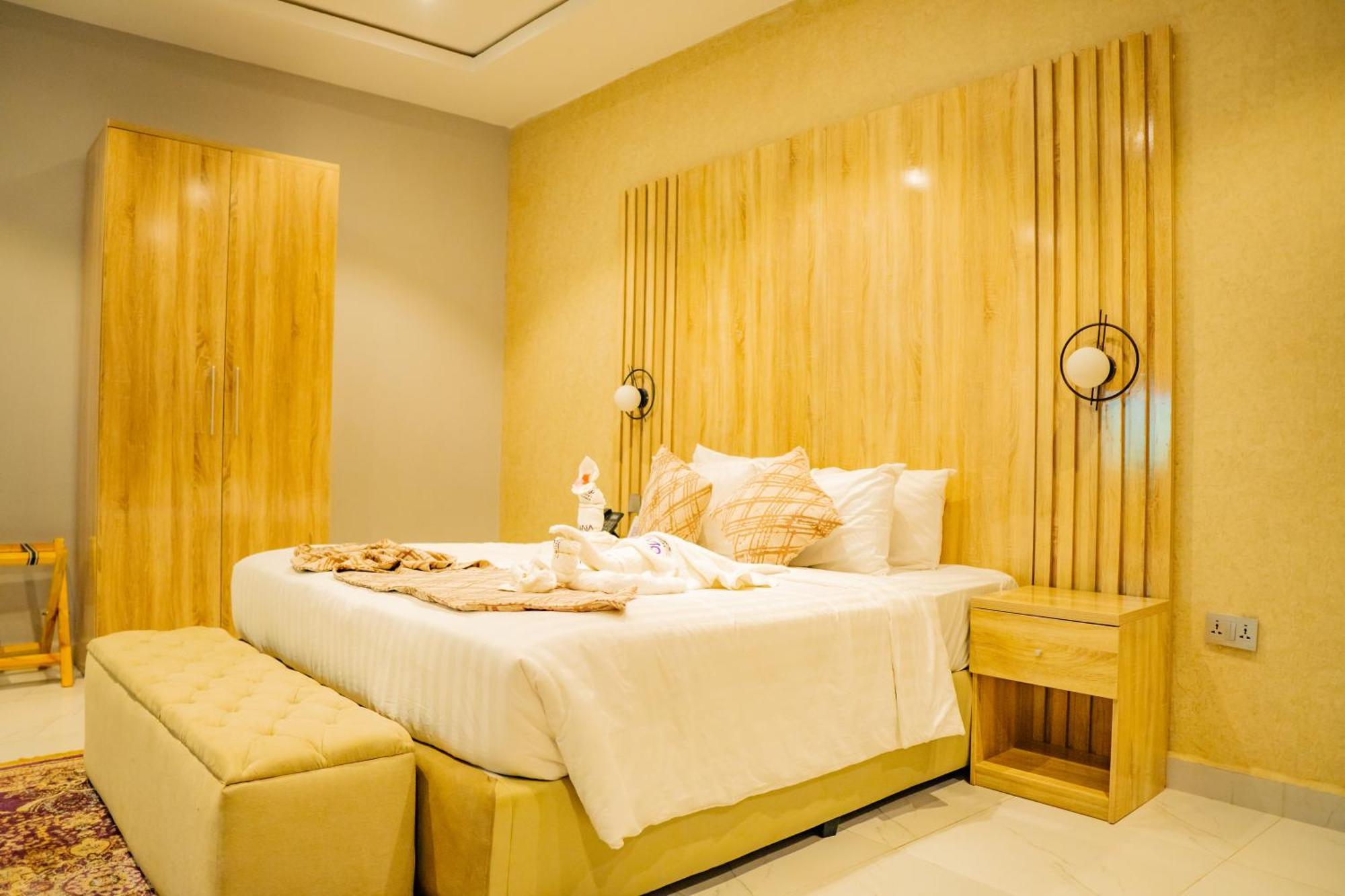 Ojaja Suites By Perennia Akure Kültér fotó